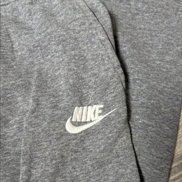 Nike Kids Grey Heather Joggers Size Large - Picture 2 of 4